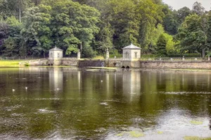 Lake walls at historic North Yorkshire estate in danger of collapse