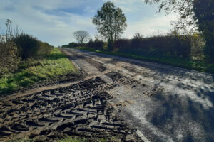 Council tells farm and construction site drivers to keep county’s roads mud-free
