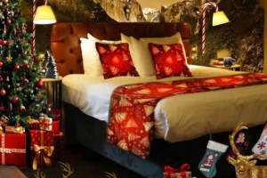 York hotel unveils immersive Christmas room – complete with presents under the tree