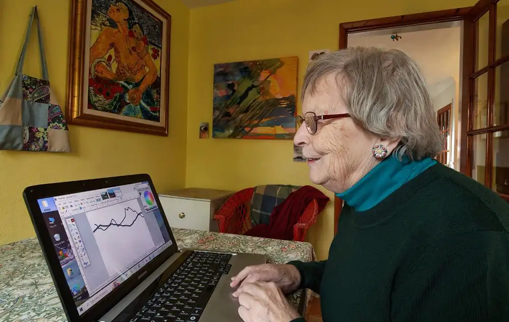 85-year-old publishes art book despite failing the subject at O Level