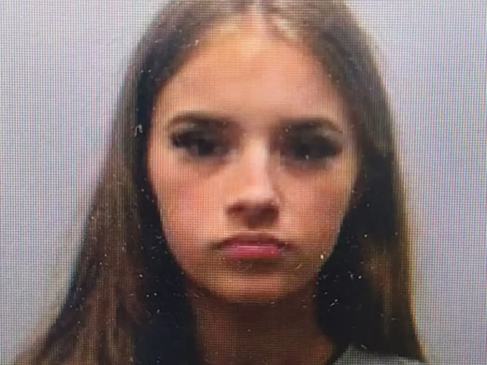 Police launch search for missing York girl, 15