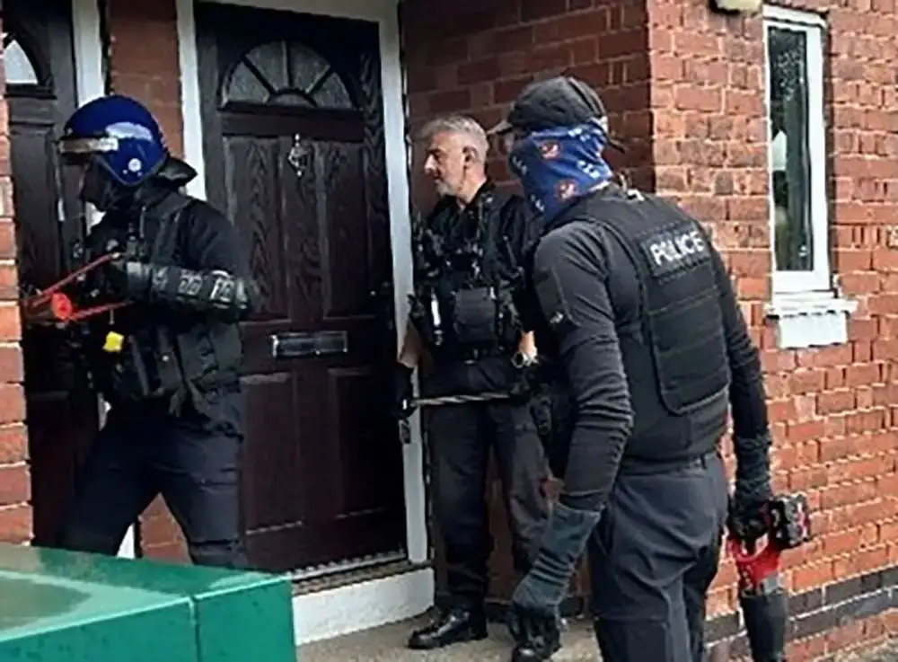 Police find two men in attic during drugs raid in York suburb
