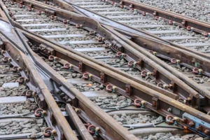 Points failure blocks all trains through Selby
