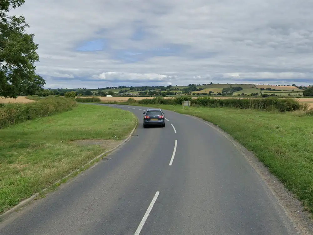 Driver smashes car windscreen with metal pipe in terrifying road rage attack