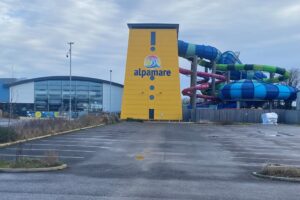 North Yorkshire: Council takes over water park site