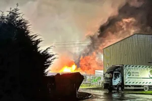Huge fire near York – Residents warned to keep their windows closed