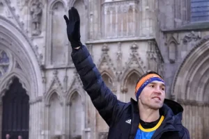 ‘York’s a really special place for us’: Kevin Sinfield makes emotional speech at Minster after first marathon