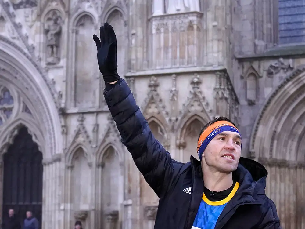 ‘York’s a really special place for us’: Kevin Sinfield makes emotional speech at Minster after first marathon
