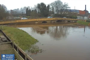 Tadcaster bridge closes to cars as River Wharfe rises – flood warnings remain in place for York
