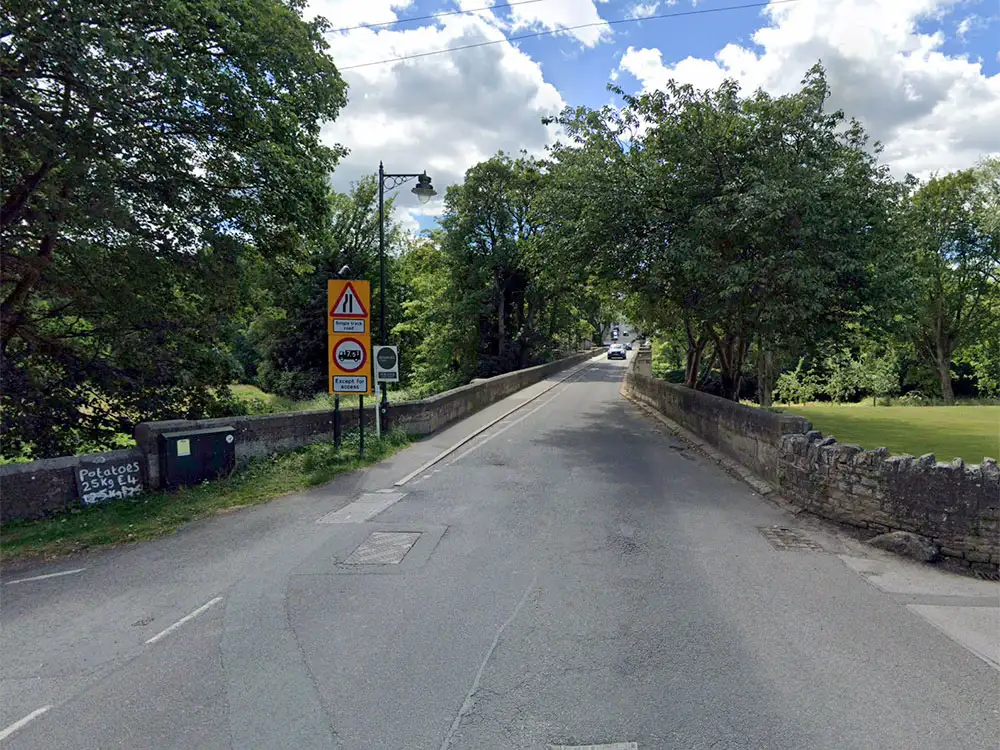 Bridge closed by police incident