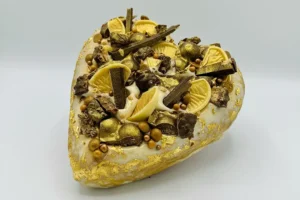 York bakery launches foot-wide golden doughnut for Valentine’s Day