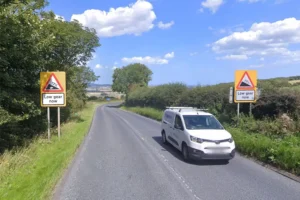 Lorry swerves into ditch on North Yorkshire hill