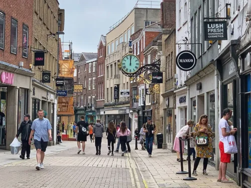 Popular York shop announces reopening date – with free goodie bags