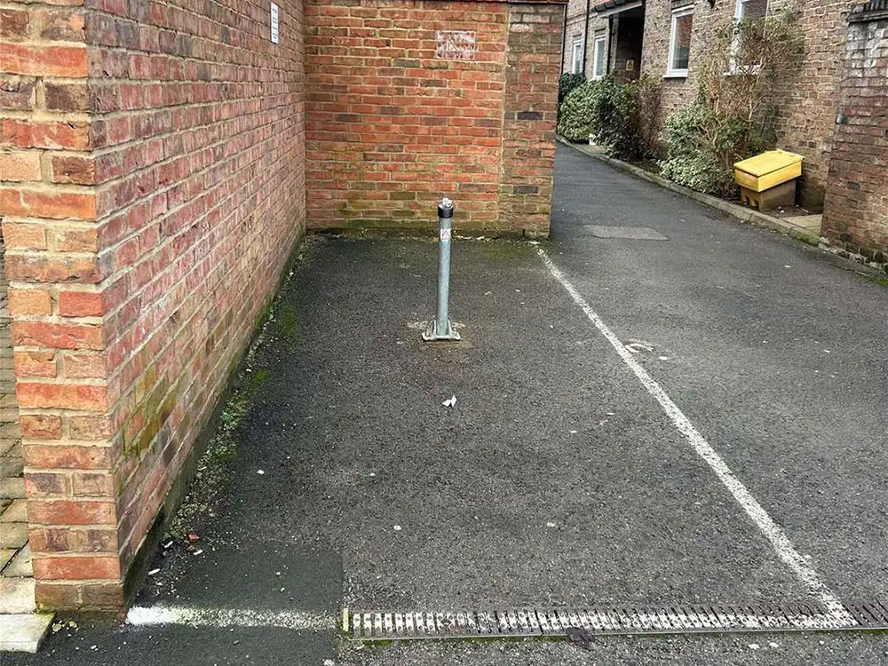 Single parking space goes on sale in York for £20,000
