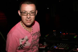 Top DJ announced for Nineties night out in York