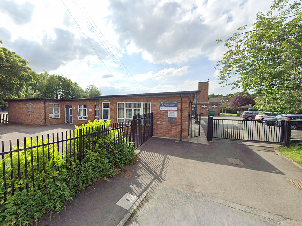 Child bitten by dog at school gates in Knaresborough