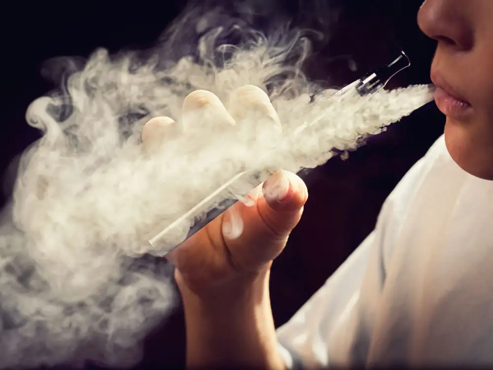 A warning goes out to Vape Shop owners