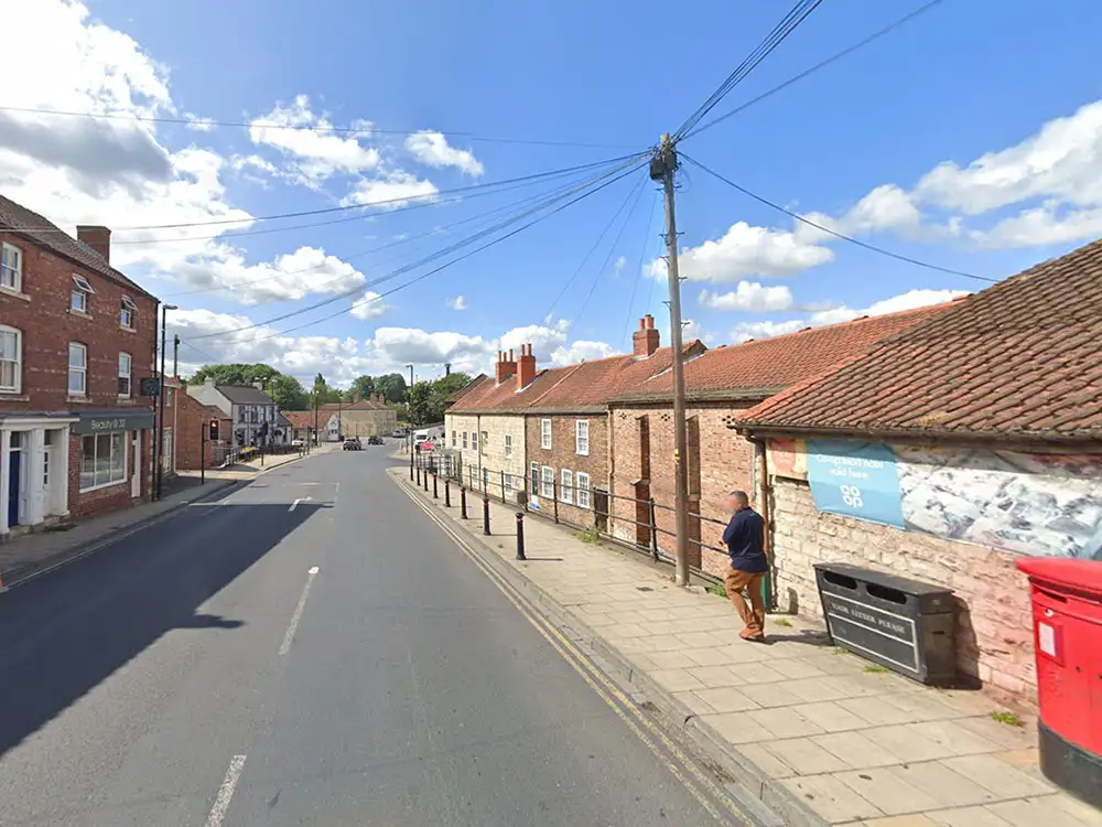 Police warning after youths spotted on roof in Tadcaster