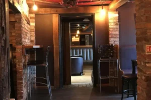 Long-running York bar to be turned into shops with flats above
