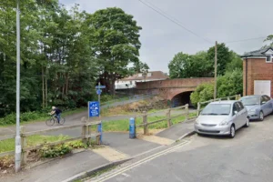 Police hunt man who exposed himself to a 14-year-old girl in York