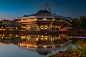 University of York to honour ten leading figures this Summer