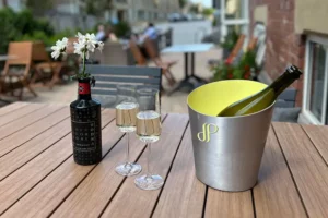 York restaurant expands with large outdoor terrace