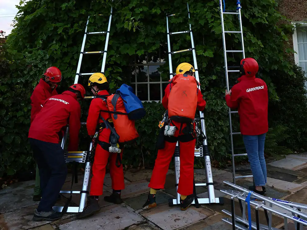 Rishi Sunak’s chief of staff ‘looked shocked and swore’ when Greenpeace activists invaded