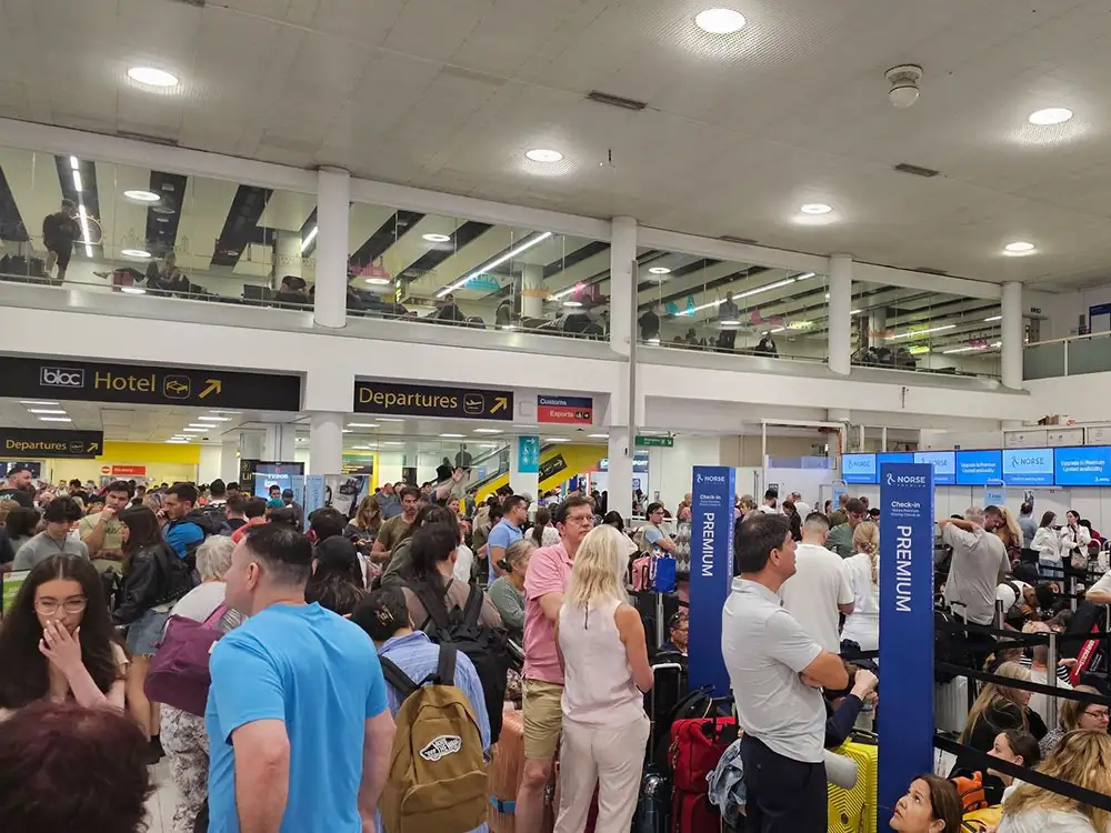 Huge IT outage hits travel, GPs, broadcasters and banks