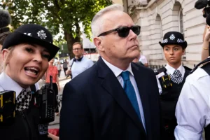 York St John University set to strip Huw Edwards of degree