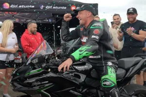 New world record set at Elvington on a day of spectacular speed action