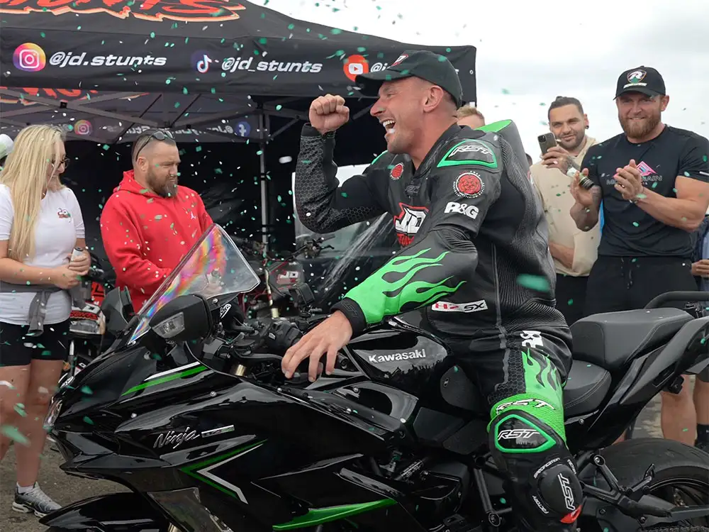 New world record set at Elvington on a day of spectacular speed action