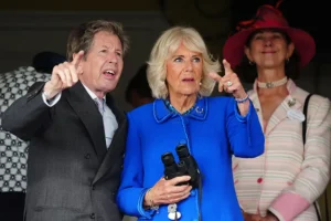 Video and pictures: The Queen makes surprise appearance at York Races