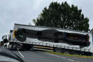Lorry crash blocks main North Yorkshire road