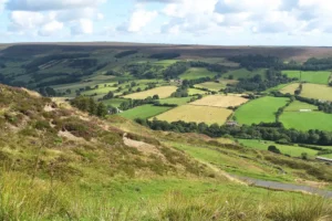 Cyclists tackle ‘steepest road in England’ to raise cash for good causes
