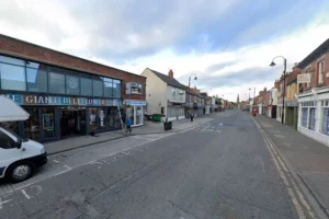 Youths throw eggs at drivers in Selby