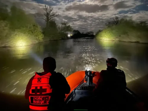 York Rescue Boat called to rescue person in the Foss