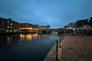 Emergency services called to man swimming in the Ouse late at night