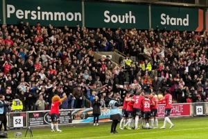 Watch: York City hammer Maidenhead to return to the top of the league