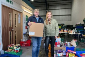 York volunteers deliver Christmas cheer across the city