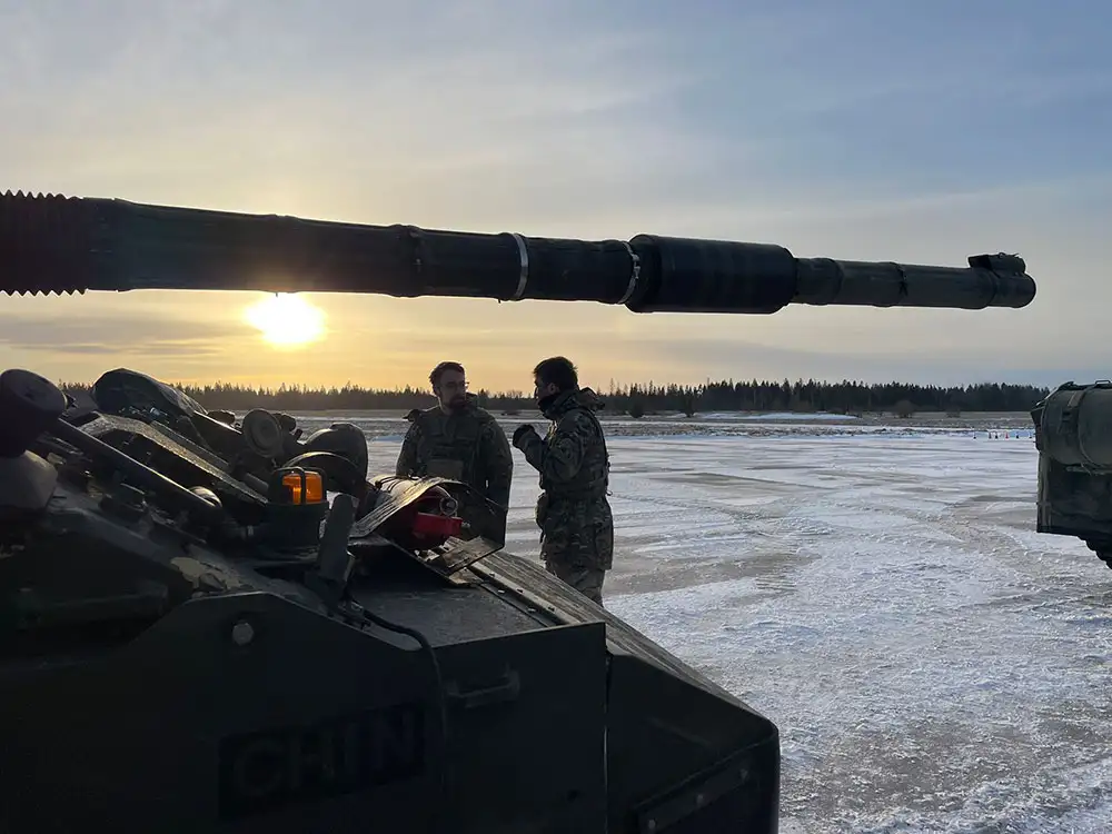 York MP makes Christmas visit to UK troops