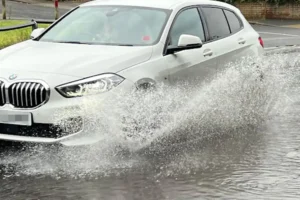 Flooding: Latest warnings and North Yorkshire road closures