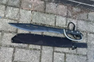 Children find large knife at York playground