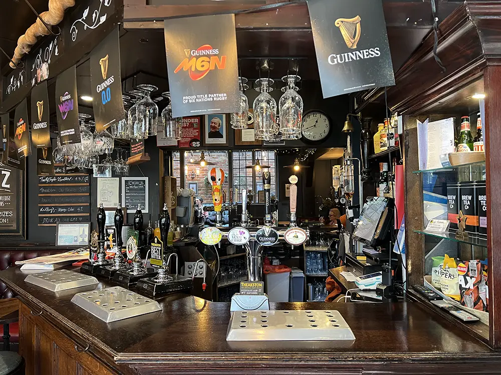 Historic York pub to close for restoration