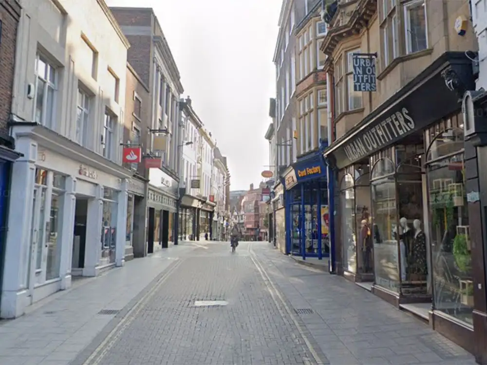 Victim slashed in face during late night street attack in York