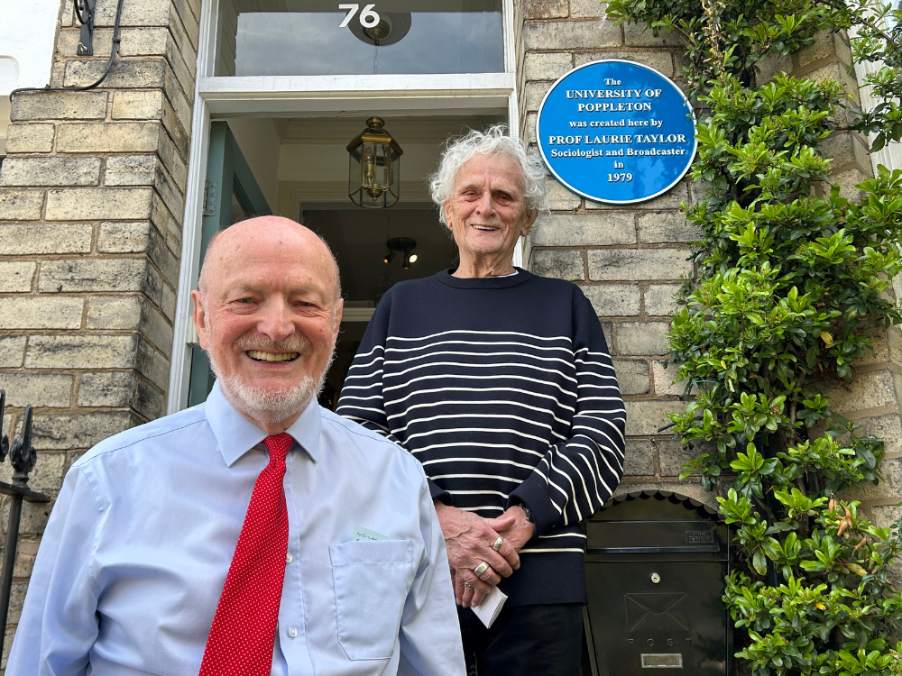 Blue plaque added to York home to commemorate national broadcaster