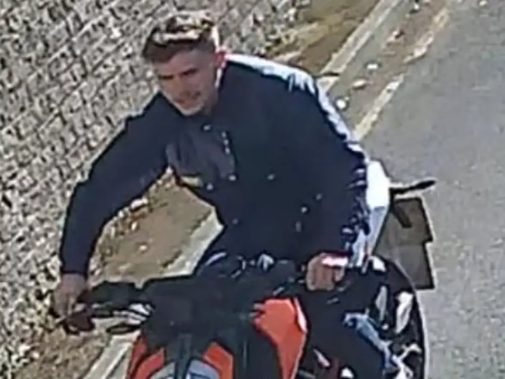 Man steals motorbike in York – Police release image