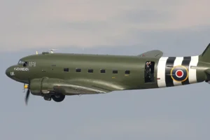 RAF flypast to commemorate VE day at Tractor Fest