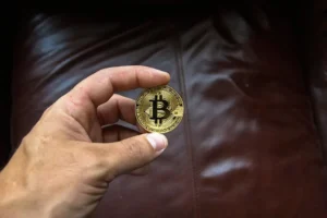 Understanding the Difference Between Proof of Work and Proof of Stake in Cryptocurrency