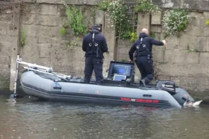 Updated: Ouse Bridge reopens after police river search