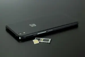 Business eSIM trends in the UK 2025